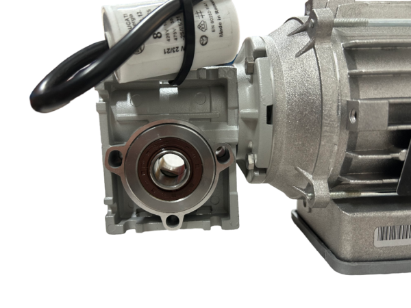 Ge. Motor CM026 1:7,5 links 230/50/1 (IC558910350) – Bild 3